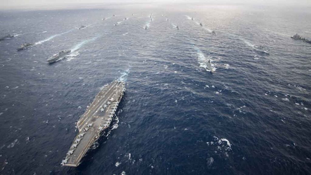 Flugzeugträger und Zerstörer der US Navy steuern Panama an – warum jetzt