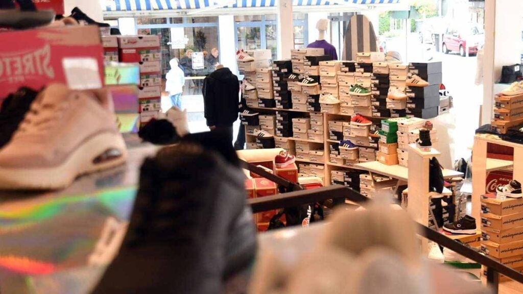 Schuhhändler mit 41 Filialen pleite